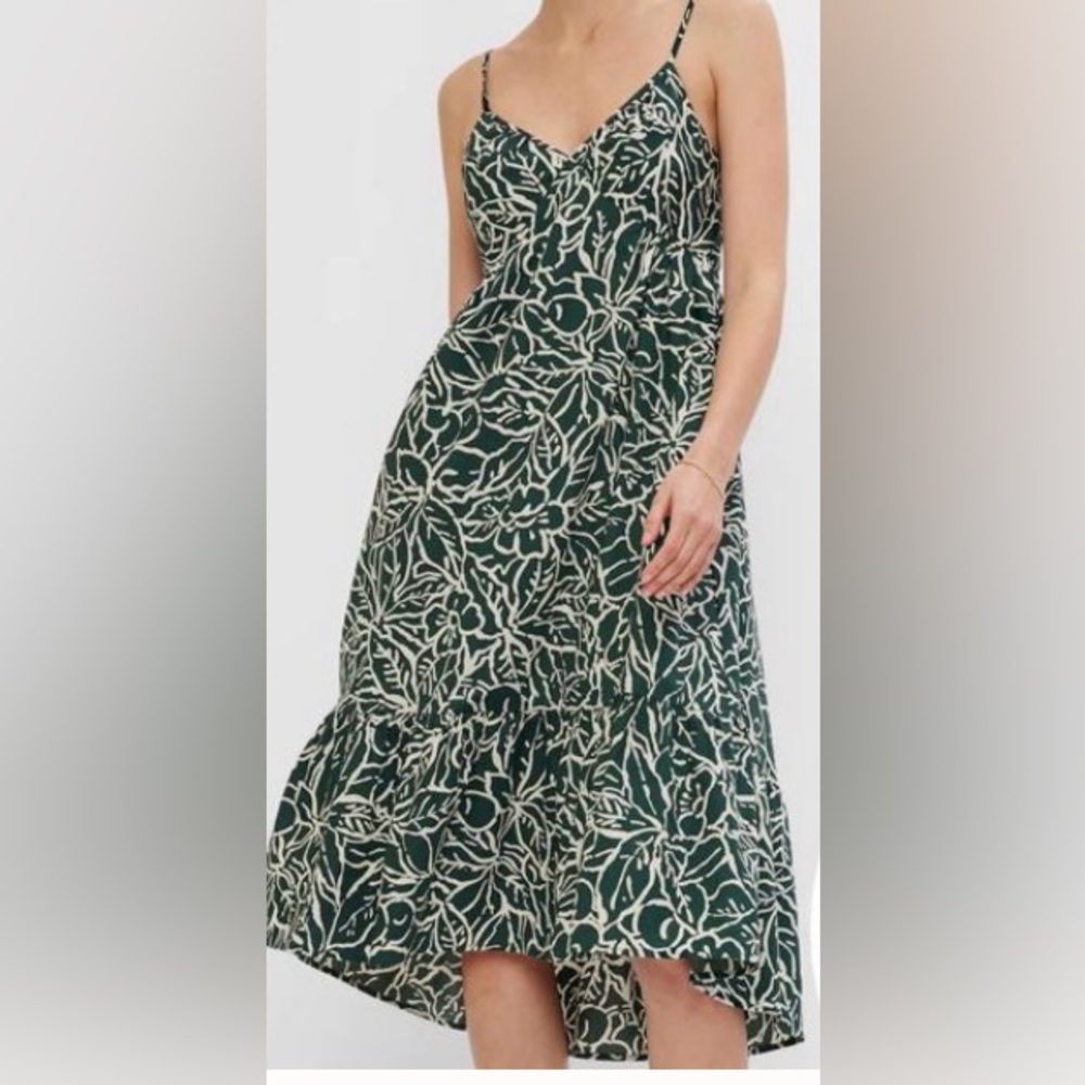 Gap green and cream floral dress size medium
